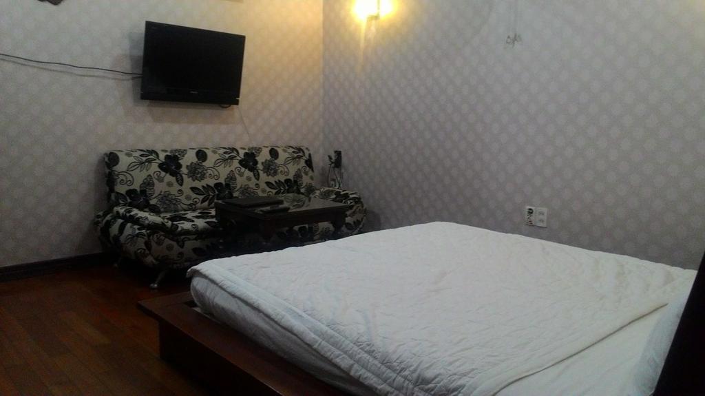 Apollo Hostel Дананг Екстериор снимка